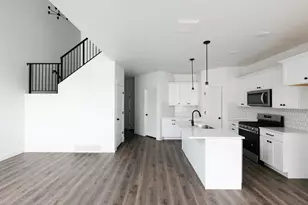 598 W Sungleam Ln, Saratoga Springs, UT 84045 - Photo 7