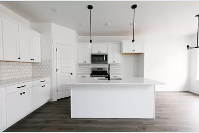 598 W Sungleam Ln #2375, Saratoga Springs, UT 84045 - Photo 3