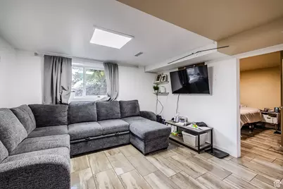 810 N 600 W, Provo, UT 84604 - Photo 15