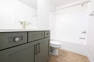 596 W Sungleam Ln, Saratoga Springs, UT 84045 - Photo 9