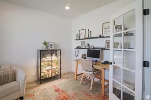 676 E 1100 S, Hyrum, UT 84319 - Photo 7