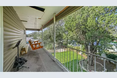 2065 Robins Ave, Ogden, UT 84401 - Photo 25