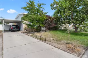 1077 E Turquoise Way S, Sandy, UT 84094 - Photo 25