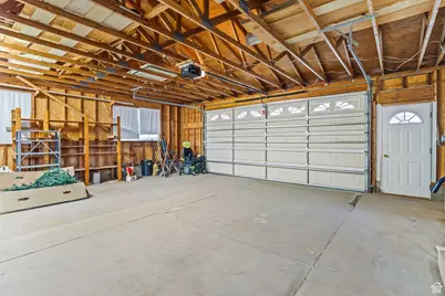 390 N 300 W, Aurora, UT 84620 - Photo 19