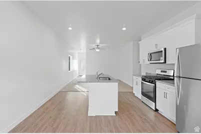 7300 Bald Eagle Way N, Eagle Mountain, UT 84005 - Photo 7