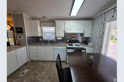 296 E Nashue St S #112, Murray, UT 84107 - Photo 13