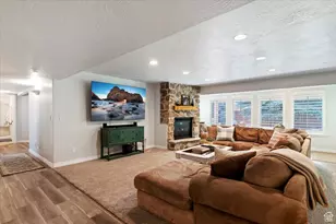 6879 Black Powder Rd, Mountain Green, UT 84050 - Photo 27