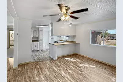 685 S Main St, Orangeville, UT 84537 - Photo 5