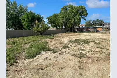 685 S Main St, Orangeville, UT 84537 - Photo 23