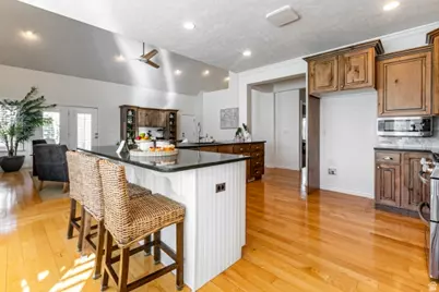 4536 W Silent Rain Dr, South Jordan, UT 84009 - Photo 25