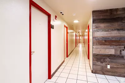 233 S 1000 E, Saint George, UT 84770 - Photo 9