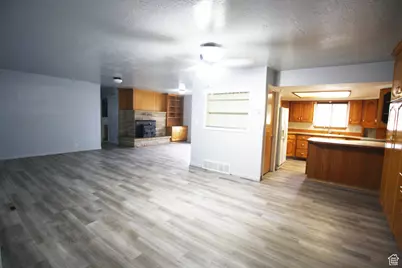 345 N 700 E, Roosevelt, UT 84066 - Photo 7