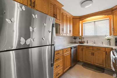 599 Canyon Rd, Tooele, UT 84074 - Photo 11