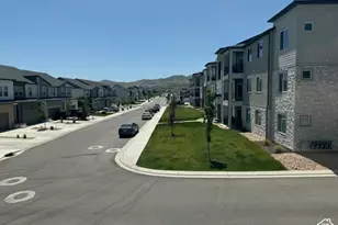 4574 W Voight Ln S, Riverton, UT 84096 - Photo 19