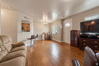 802 Brookside Ct, Payson, UT 84651 - Photo 9