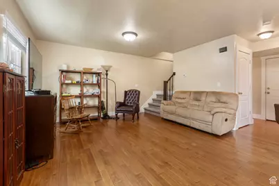 802 Brookside Ct, Payson, UT 84651 - Photo 11