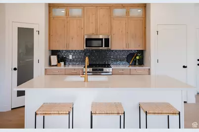 837 S 200 E #5-201, Spanish Fork, UT 84660 - Photo 9