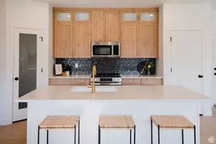 837 S 200 E, Spanish Fork, UT 84660 - Photo 9