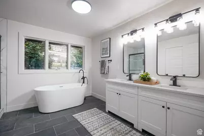 1441 N Main St, Centerville, UT 84014 - Photo 13