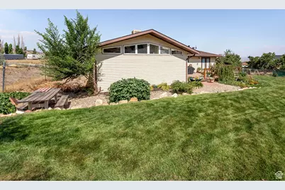 4571 W Hillside Dr, Vernal, UT 84078 - Photo 45