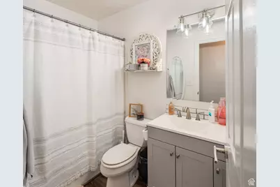 4571 W Hillside Dr, Vernal, UT 84078 - Photo 23