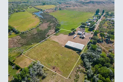 3196 W 7200 S, Myton, UT 84052 - Photo 3