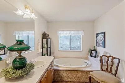 3800 S 1900 W #295, Roy, UT 84067 - Photo 19