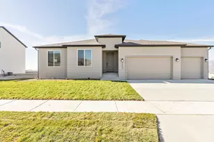 4945 N Topaz Dr, Eagle Mountain, UT 84005 - Photo 1