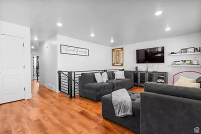130 E 300 N, Centerfield, UT 84622 - Photo 5