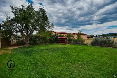 273 S 700 W, Parowan, UT 84761 - Photo 33