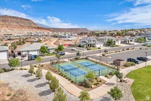 1434 E Black Brush Dr, Washington, UT 84780 - Photo 9