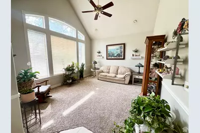 302 W Hidden Hollow Dr S, Orem, UT 84058 - Photo 5