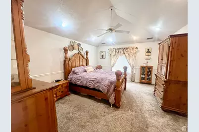 302 W Hidden Hollow Dr S, Orem, UT 84058 - Photo 21