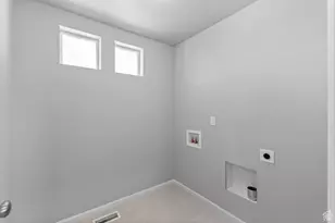 314 N Broadway Dr, Saratoga Springs, UT 84045 - Photo 23