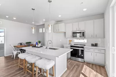 314 N Broadway Dr #1023, Saratoga Springs, UT 84045 - Photo 9