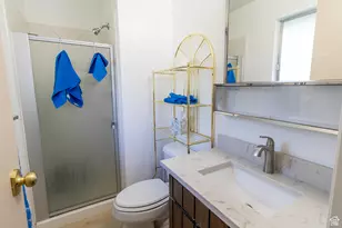 878 N 2600 W, Clinton, UT 84015 - Photo 11