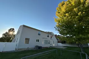 1332 N 1580 W, Farmington, UT 84025 - Photo 3