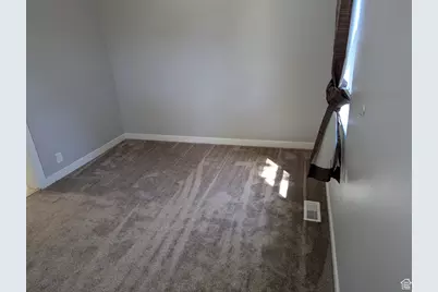 355 S 1000 W, Salt Lake City, UT 84104 - Photo 9