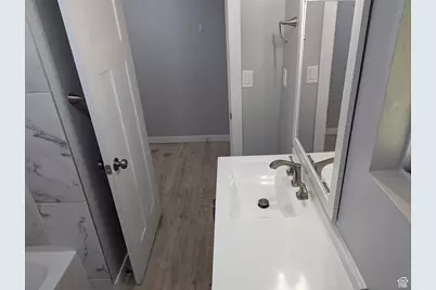 355 S 1000 W, Salt Lake City, UT 84104 - Photo 15