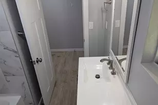 355 S 1000 W, Salt Lake City, UT 84104 - Photo 15