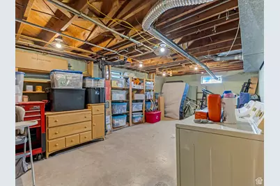 1410 N 200 W, Bountiful, UT 84010 - Photo 13