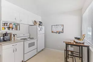 1410 N 200 W, Bountiful, UT 84010 - Photo 7