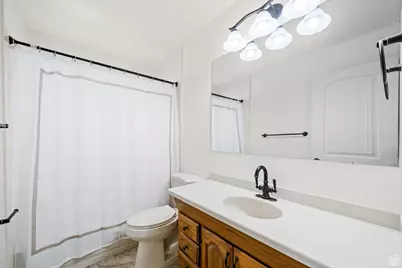 5261 S 2200 W, Roy, UT 84067 - Photo 7