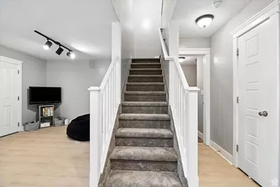 233 W 1010 S, Logan, UT 84321 - Photo 9