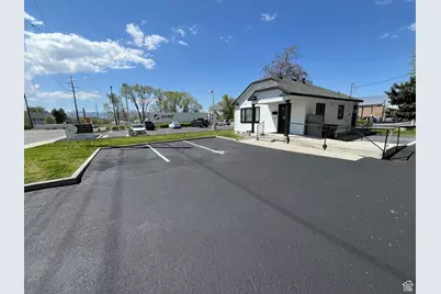 15 E 8800 S, Sandy, UT 84070 - Photo 3