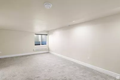 256 W Pear St, Grantsville, UT 84029 - Photo 29