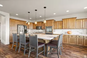 256 W Pear St, Grantsville, UT 84029 - Photo 9