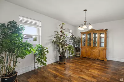 256 W Pear St, Grantsville, UT 84029 - Photo 5