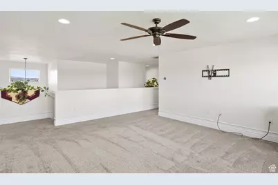 256 W Pear St, Grantsville, UT 84029 - Photo 17