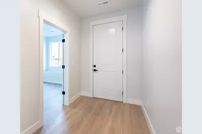1616 W 3125 N #7, Pleasant View, UT 84414 - Photo 3